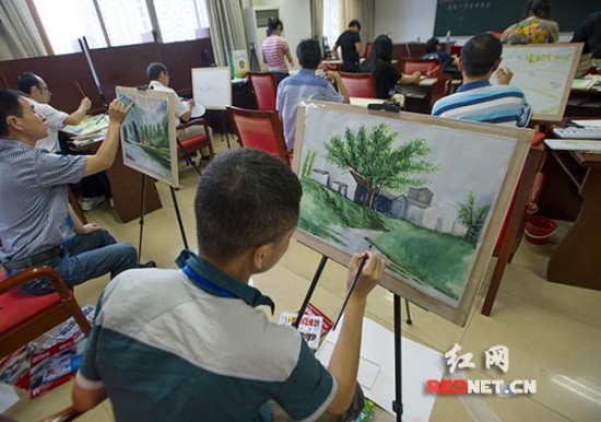 湖南省第五届残疾人职业技能竞赛开幕(组图)