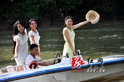 蓝山县湘江源形象大使12强走进龙湾三蓝生态园