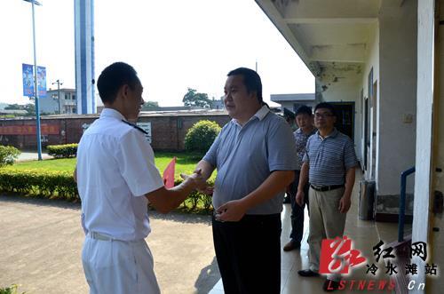 7月31日上午,永州市冷水滩区委书记欧阳元初,区委副书记,区长唐满平