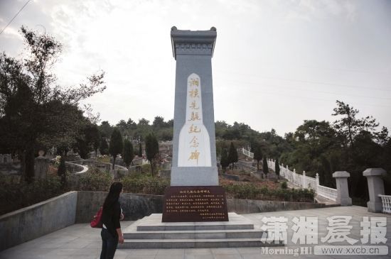 �й���һ��ԭ�ӵ���ը50�������Ϊ֮�׳������ĺ˿�