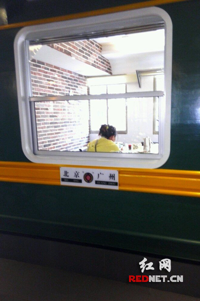 衡阳现火车站主题餐馆 网友:创意绝了(图)