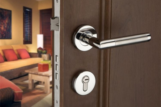 中消协警示：Ａ级锁几秒就能打开！赶紧换成B级锁芯！