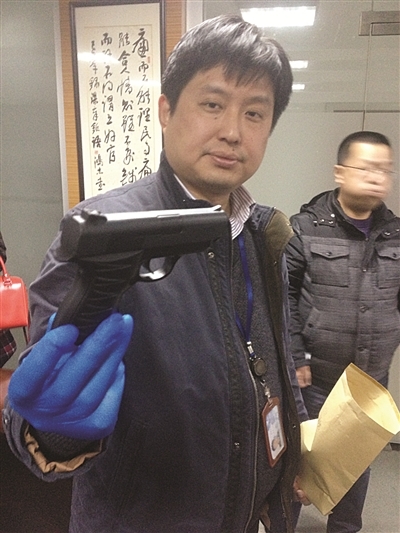 为回老家给儿子办生日酒席 泗洪男子动邪念劫持小学女生