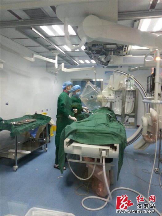 汉寿人民医院成功进行首例心脏介入支架治疗手