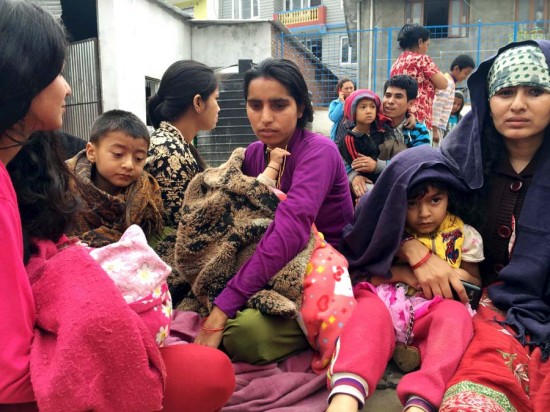 尼泊尔发生8.1级地震 西藏震感强烈房屋倒塌严