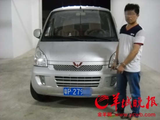 惠州偷车贼很鸡贼 暴力开锁后不打火推车