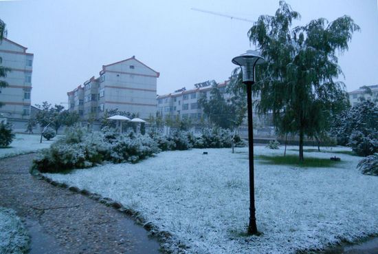 山西和顺九月飞雪