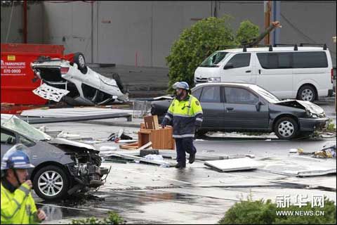 新西兰最大城市奥克兰遭龙卷风袭击 2人死亡_