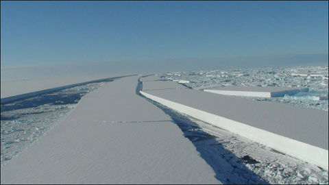 美科学家称南极冰架消融主要由于暖洋流影响_