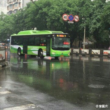 重庆巫山降暴雨 G42奉巫路段实施交通管制_新