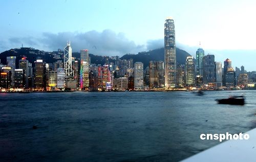 香港去年本地居民生产总值上升百分之十一点四
