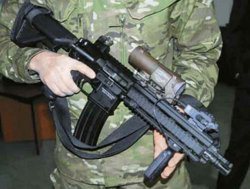 波兰为精英特种部队采购hk416突击步枪图