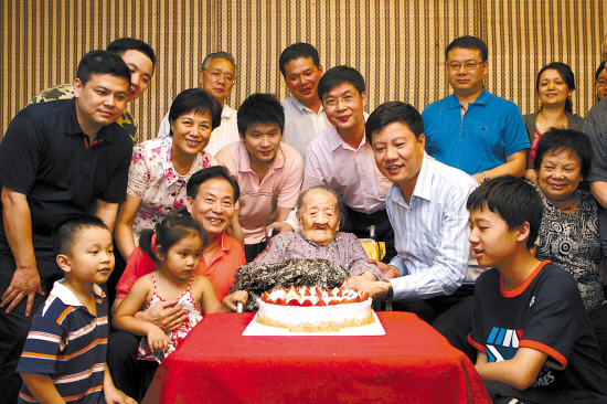 谁是人民的好儿子 a19e26f46974830ea7435aa73e2ca69d.jpg