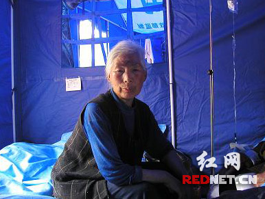 老伴至今仍无消息 86岁老人托湖南医疗队寻亲(图)