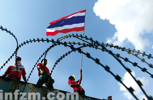 泰国民主退化了?
