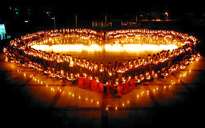 我祈祷:生者坚强逝者安息