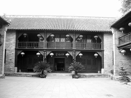 归德古城与桃花名扇系列 之五 不羁公子缘何 壮