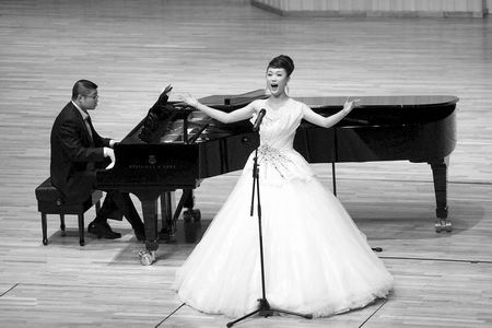 金铁霖、马秋华学生音乐会在郑州举办