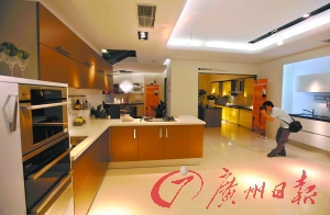 佛山首家橱柜4S店开业欧派橱柜着力打造家居一体化解决方案