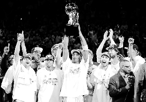 决赛抢七战逆转凯尔特人 第16次捧起NBA冠
