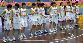 U18亚青赛:中国女篮大胜中国台北 进决赛战日
