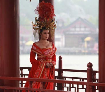 藤原纪香爆乳扮杨贵妃 效果震撼被赞媲美巩俐