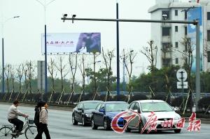 �Ϻ��򹫲�21��������