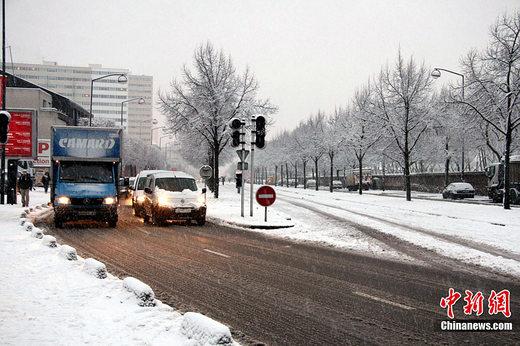 ����2010����������Ƽ�¼�ﵽ5130��ǧ��ʱ