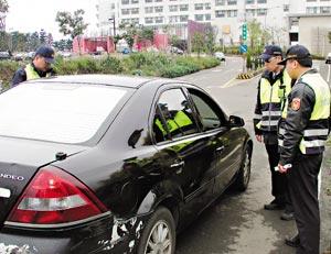 ��̨���������ڴ�½������ׯ԰ǰ��ϰ����Ь��