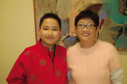 美华裔虎妈教育出12岁神童大学生