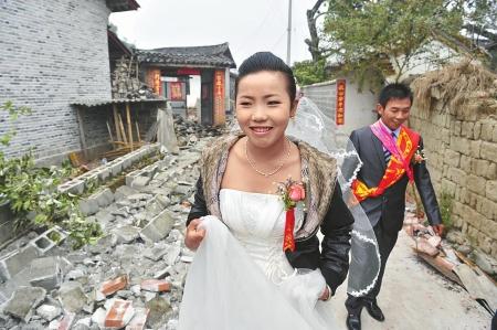 ����׳��������Ŵ��������·�