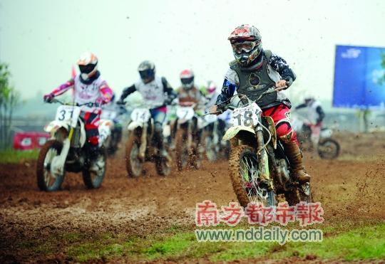 ��������������