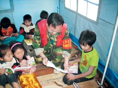 ���ֱ���23����ѧ��ŵ