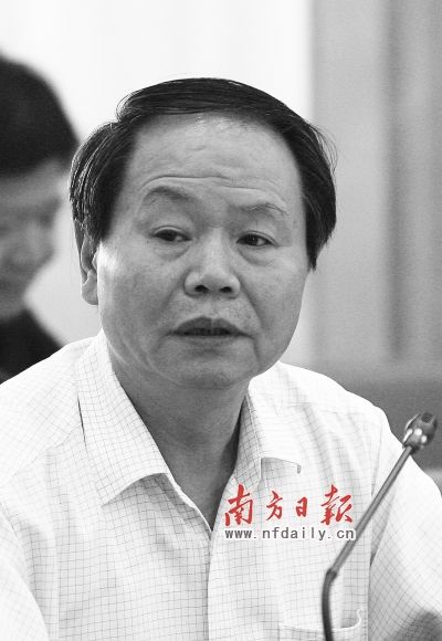 粤电董事长_粤丰集团董事长图片