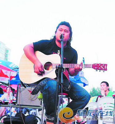 赞 厨师唱《加州旅馆》火了 顶 有梦想谁都了不