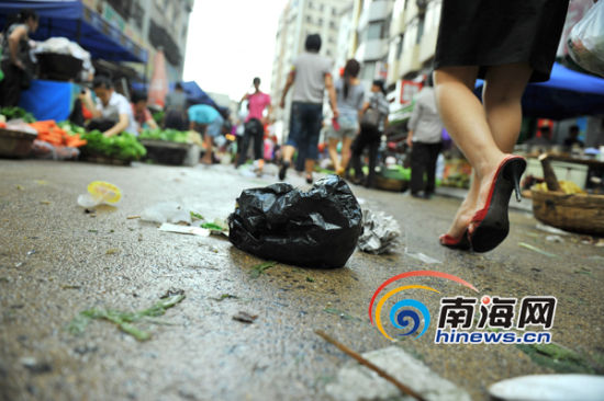 ���ڴ�Ӣɽũó�г������ɶ��缲�ѳ�