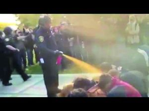 ����У��������ˮ�Ը���Ԯռ�컪�����˶�ѧ��
