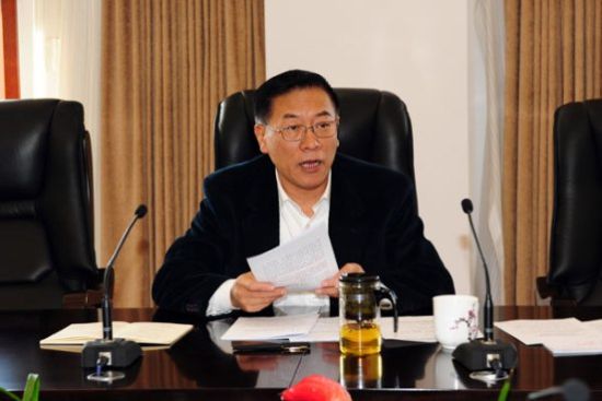 中国侨联认真传达学习中央经济工作会议精神