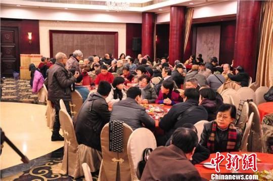 江苏省侨界迎新春团拜会在南京举行