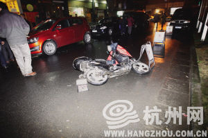 �����������������Լ���ǹ���߳��⳵˾��