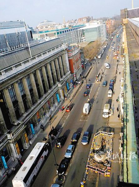 �׶�չ��·չʾ21���ͽֵ�����