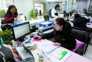 自助办税机像ATM机一样方便