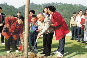 �Ӵ����ٳ���