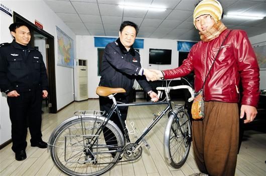 ���ձ��˶��������ơ�����������