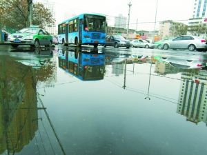 ��ˮ��������·�䡰������