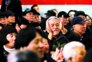 ���ֱѡ������ͷ��