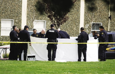 ��У԰ǹ�������飺�ӷ�Ӣ����ܳ�Ц��������