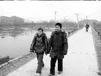 ��С·200�ף�������Ǵ����⡱