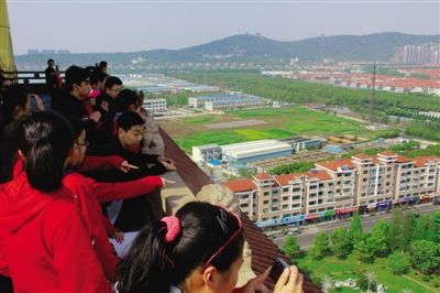 ������ѧ���߽�������