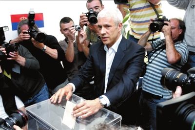 ����ά�Ƕ���ͶƱ